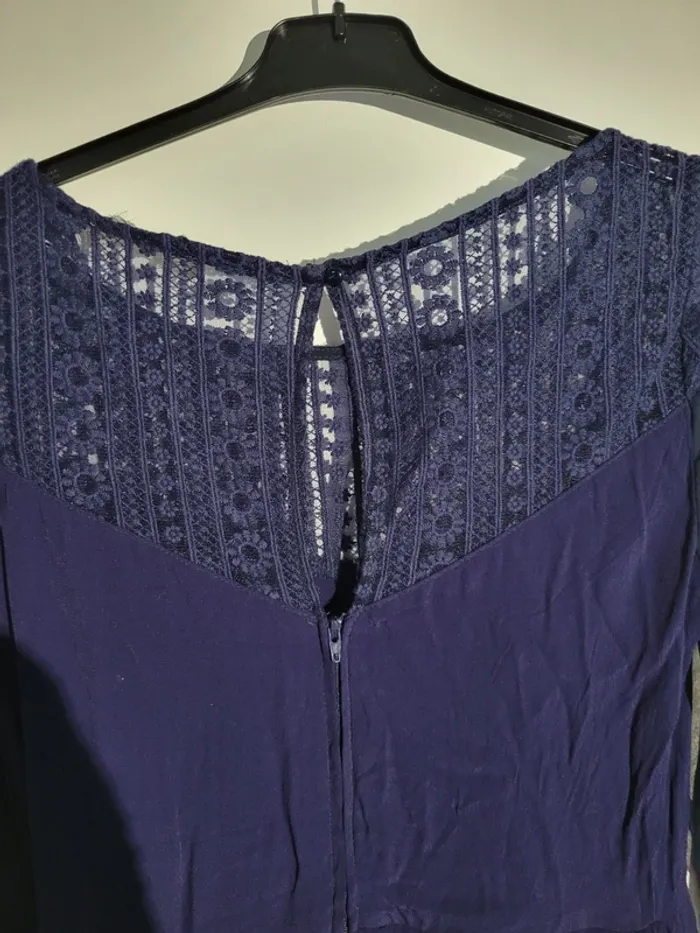 Robe bleue dentelle - photo numéro 4