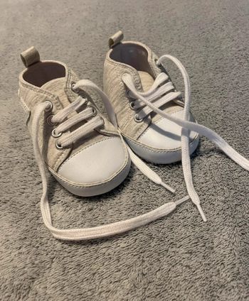 Chaussures bébé, 6/9 mois, neuve