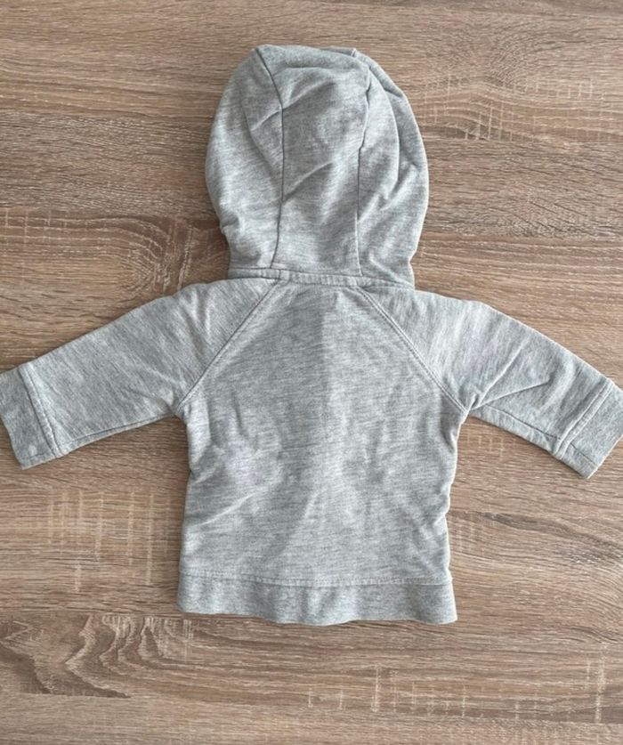 Veste 3 mois - photo numéro 2