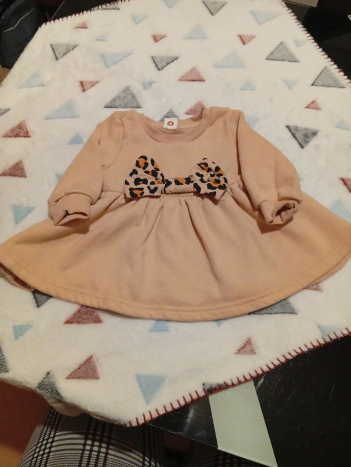 Robe noeud papillon