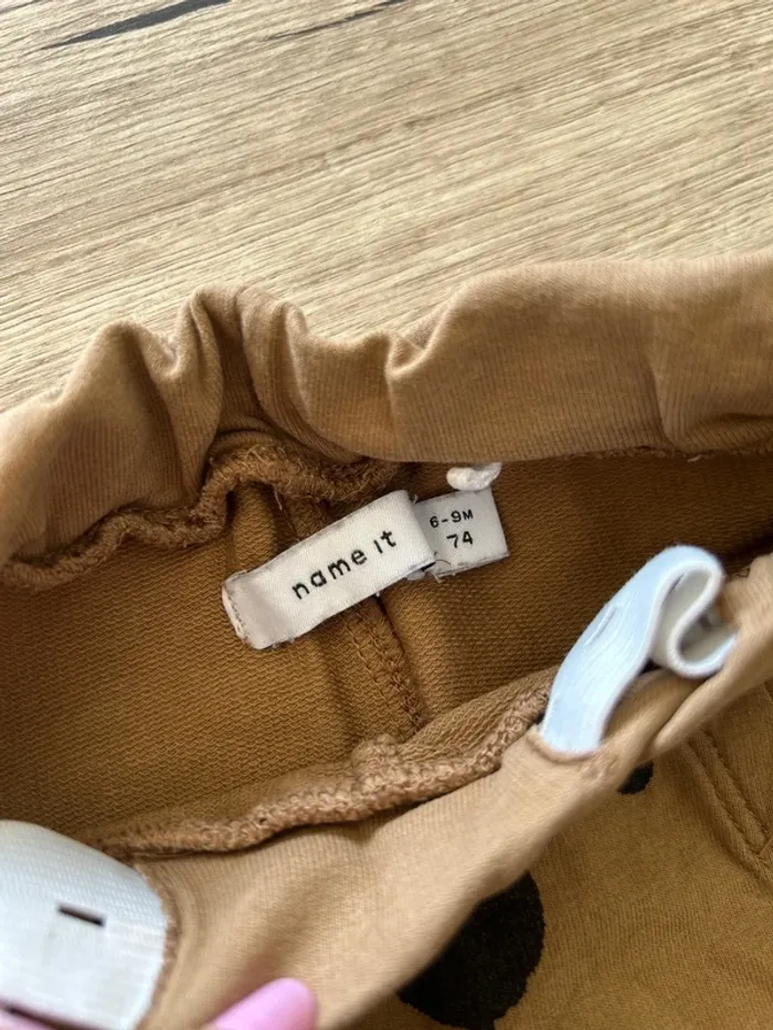 2 pantalons - photo numéro 3