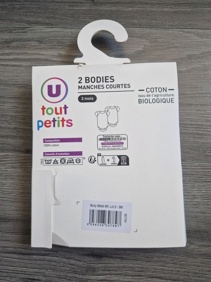 Lot de 2 bodies bébé manches courtes 3 mois - photo numéro 2