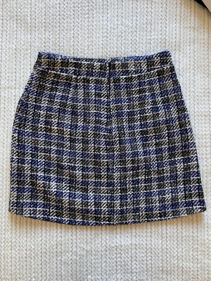 Jupe courte / Taille 38 - photo numéro 2