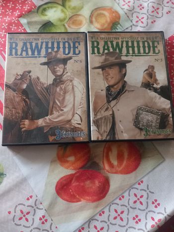 2 DVD Rawhide avec Clint Eastwood 