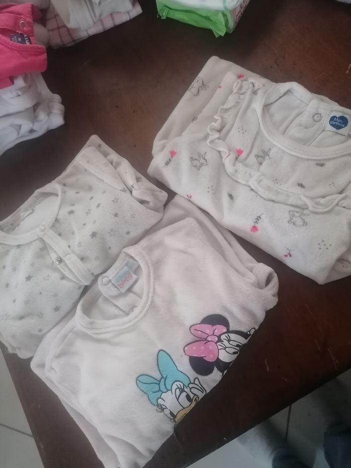 Lot 3 mois fille - photo numéro 3