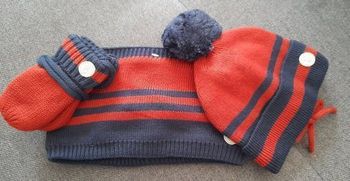 Ensemble bonnet tour de cou moufles