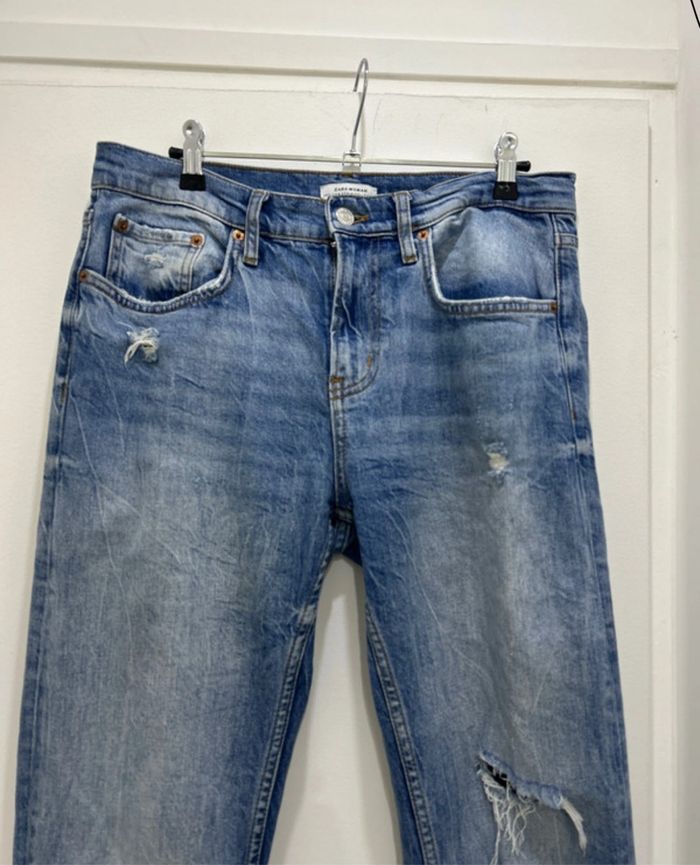 Jean troué Zara taille 38 - photo numéro 4