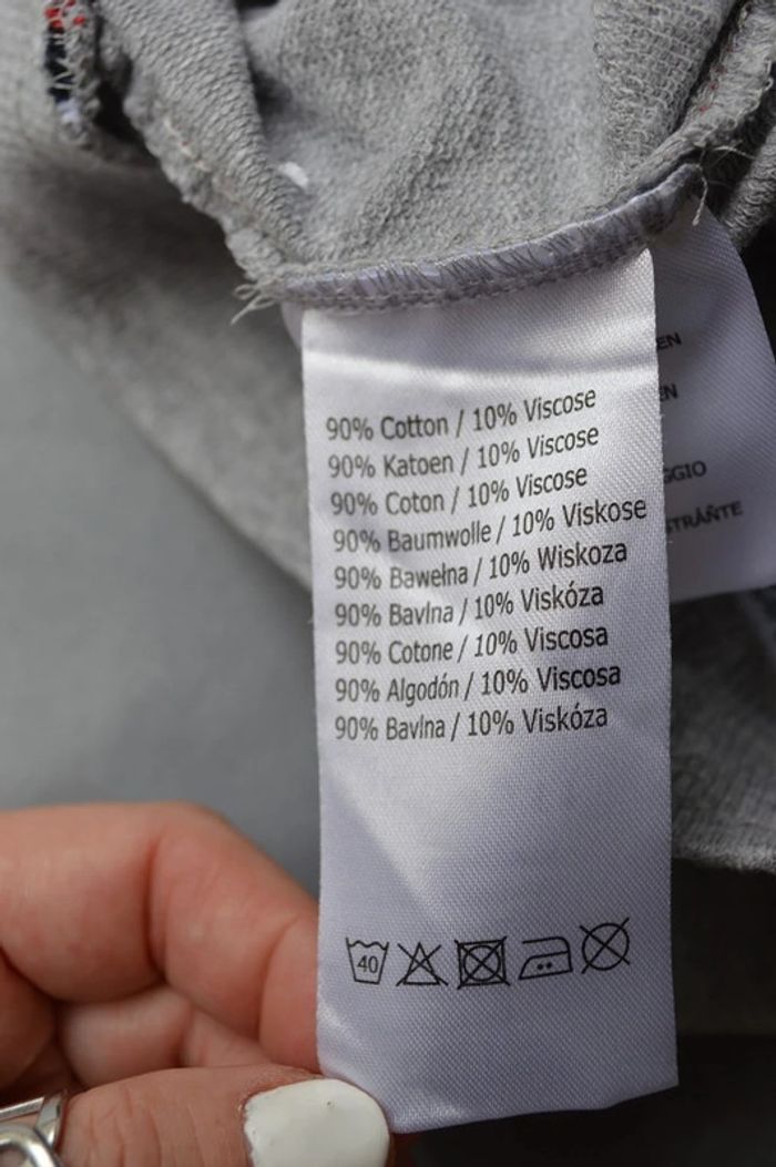 short gris taille 7 ans / 122 cm - photo numéro 5