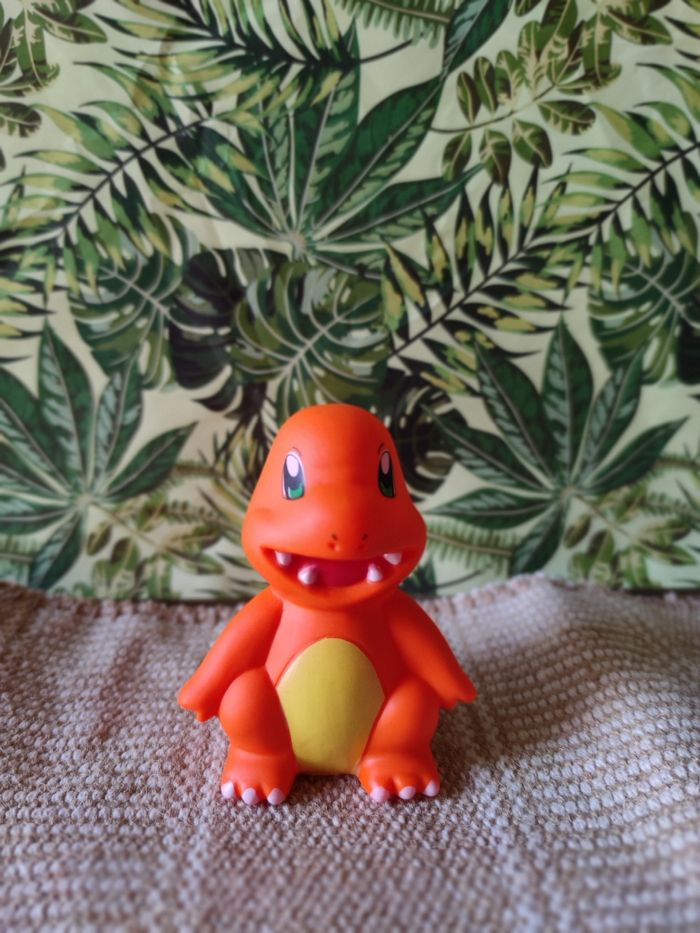 Veilleuse LED Pokémon salameche - photo numéro 3