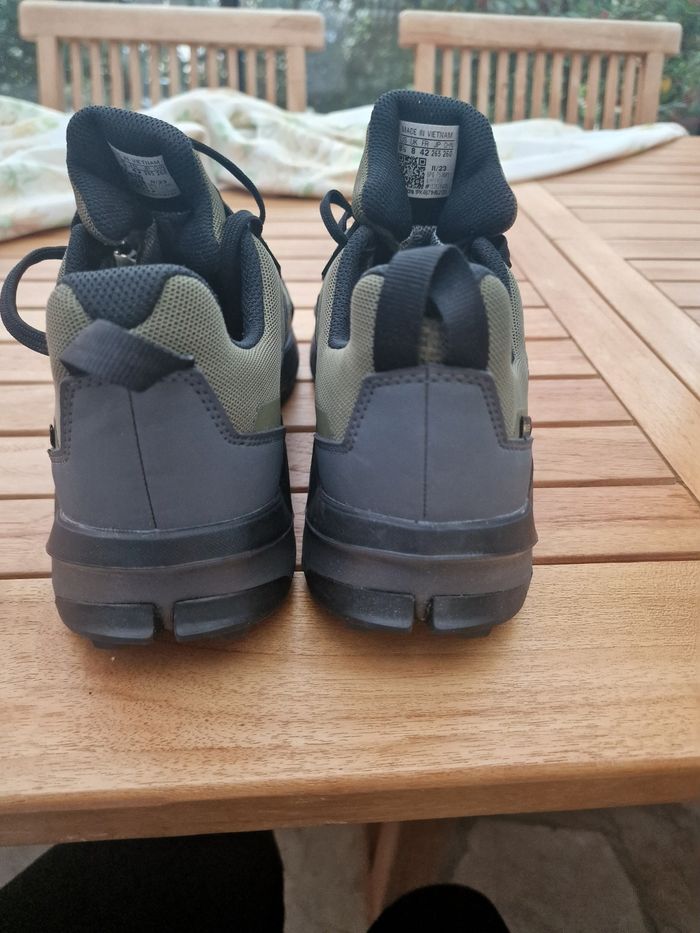 Chaussures de randonnée adidas terrex gore tex taille 41 - photo numéro 4