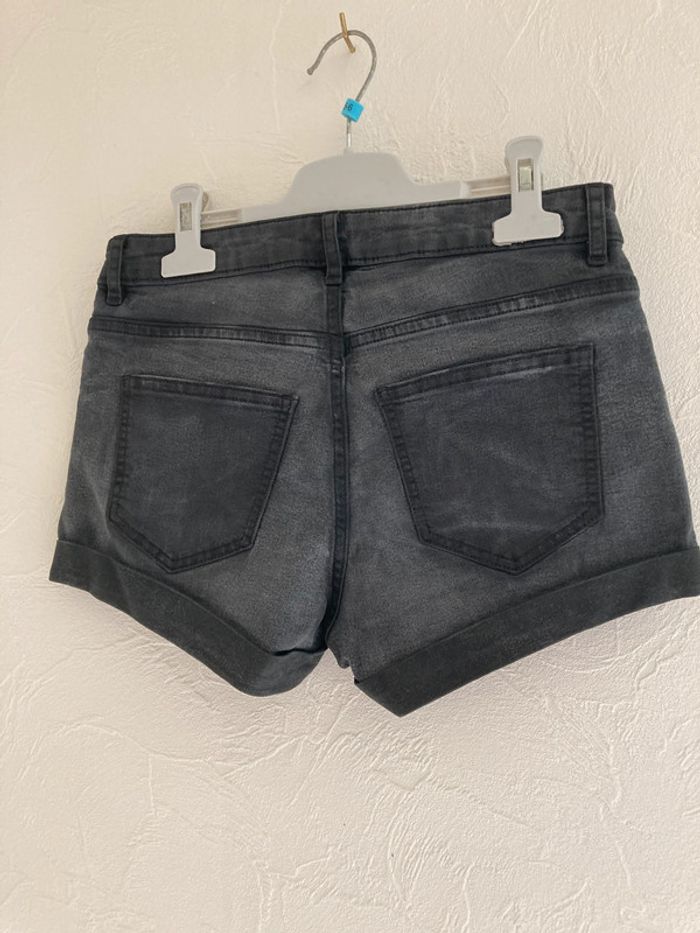 short noir - photo numéro 4