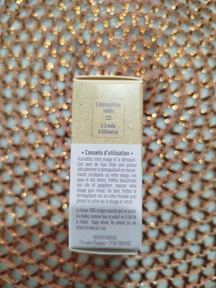 Huile solide demaquillante - photo numéro 3