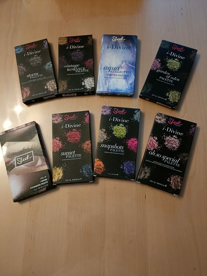 LOT DE 7 PALETTES SLEEK NEUVES