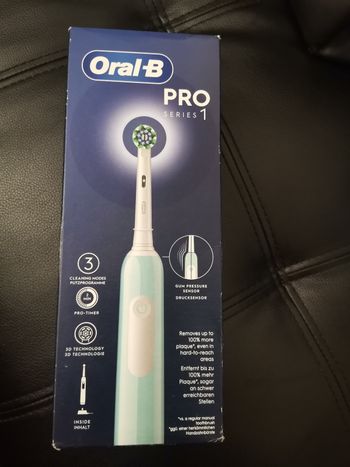 Brosse à dent electric Oral B