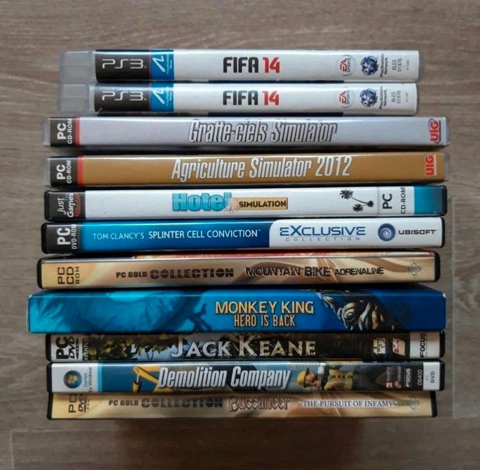 Lot de jeux de pc et 2 de ps3 - photo numéro 2