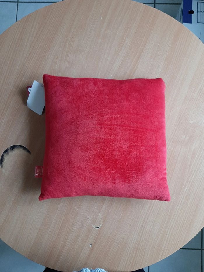 Coussin Cars McQueen - photo numéro 2