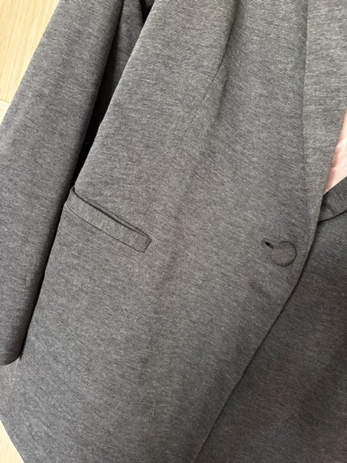 Blazer gris Primark t.42 - photo numéro 3
