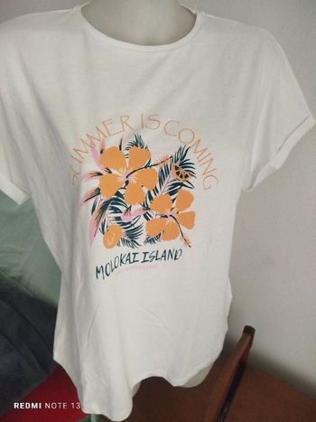 #kytie42femme. Tee-shirt manches courtes taille 42/44