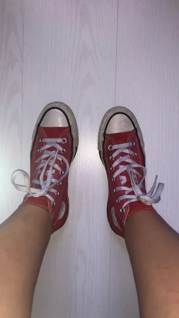 Converse