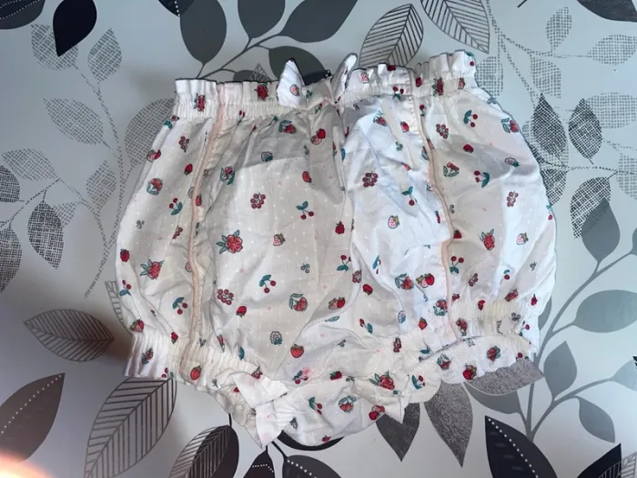 Ensemble short+blouse+petit noeud - photo numéro 6