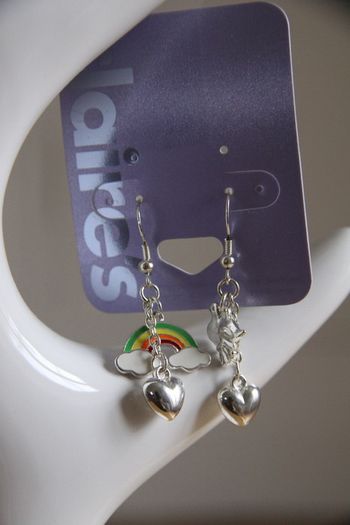 Boucles d'Oreilles Claire's arc en ciel, coeurs et colombe