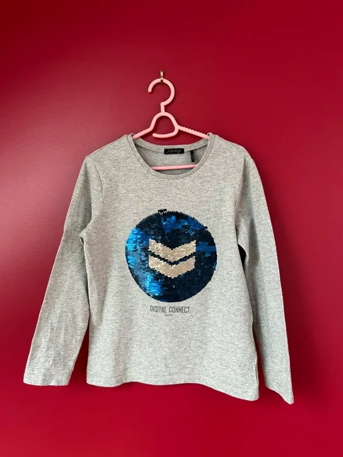 T shirt garçon 5 ans ikks avec sequins