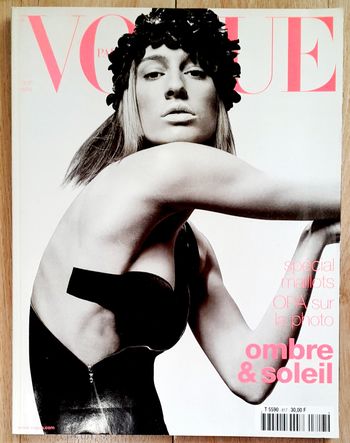 Magazine Vogue n°817 mai 2001 ombre et soleil
