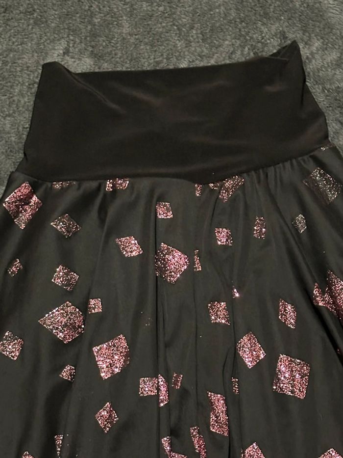 Jupe pailletés en Tulle Noire et Rose Taille M/L - photo numéro 4