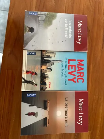 Lot de trois livres marc Lévy