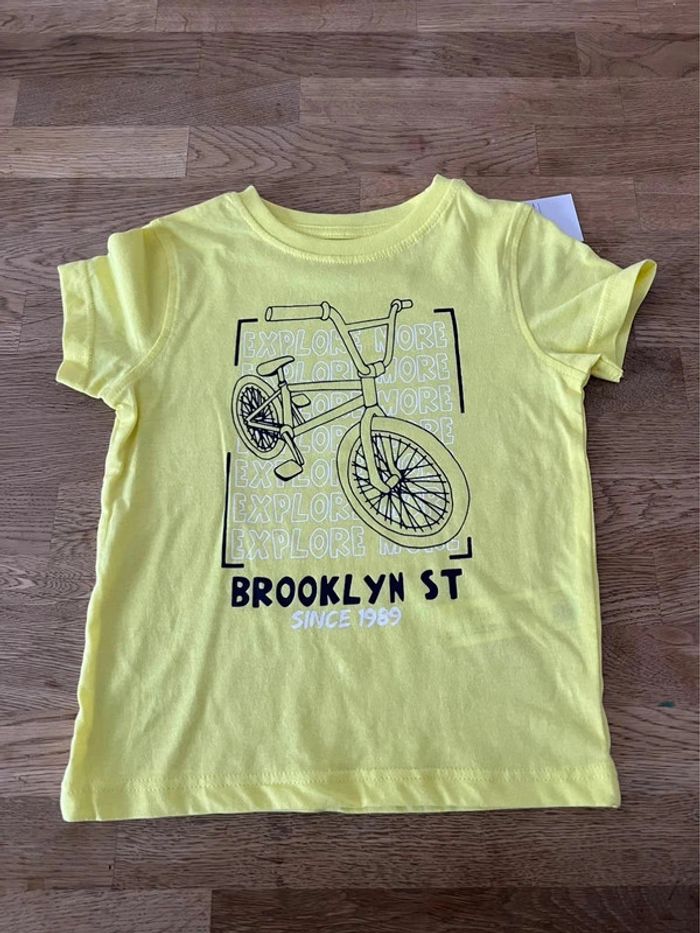 Tee shirt