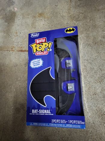 Funko bat signal 