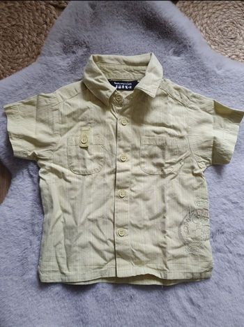 Chemise manches courtes vert anis Tout compte fait 6 mois