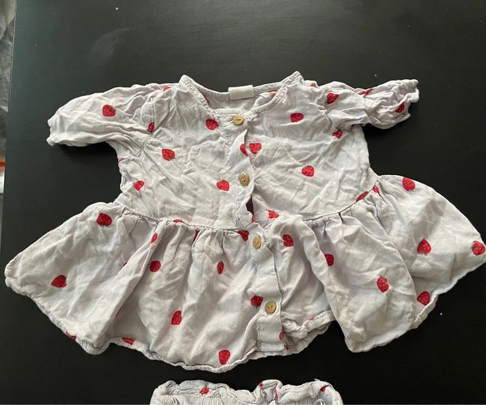 🍓 Ensemble fraise bébé H&M - photo numéro 2