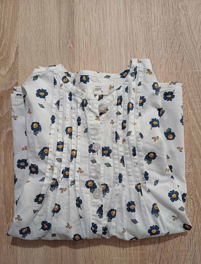 Chemise fille, Blanche Avec des fleurs bleues Taille 7-8 ans - photo numéro 3