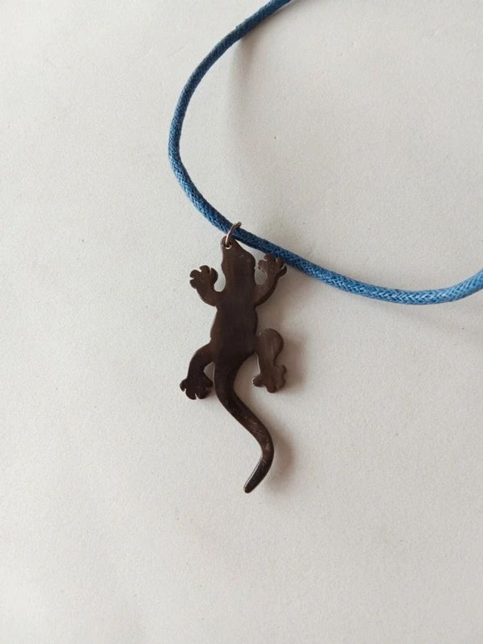 Collier lézard - photo numéro 4