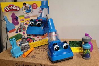 Pâte à modeler aspirateur