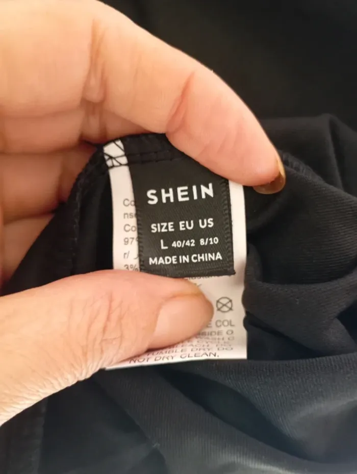 T-shirt de Noël Shein taille L (40/42) - photo numéro 4