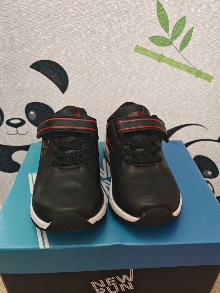 Chaussure garçon pointure 24 - photo numéro 4