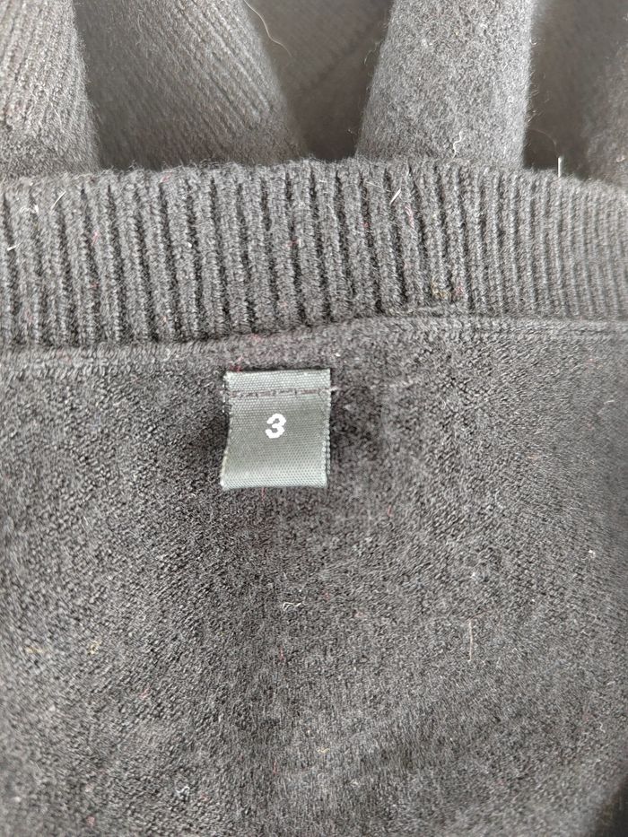 Pull noir avec strass imitation cachemire – Taille 3 – Neuf sans étiquette - photo numéro 5