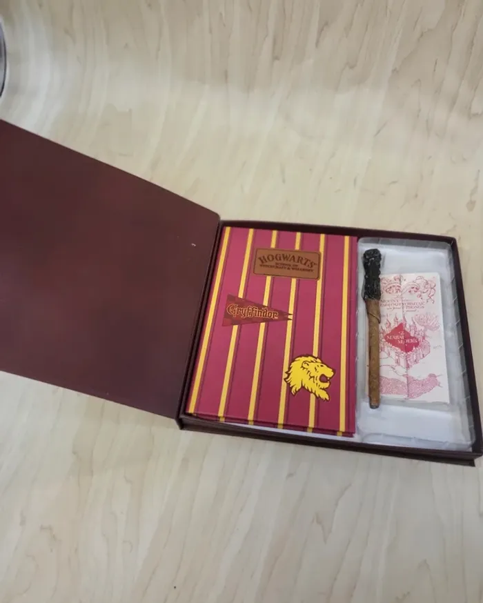 Coffret papeterie Harry Potter Hogward - photo numéro 3