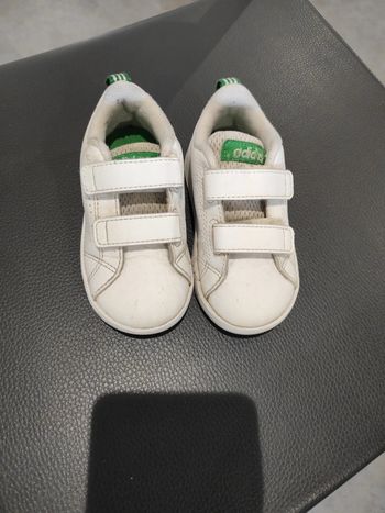 Baskets adidas pointure 22