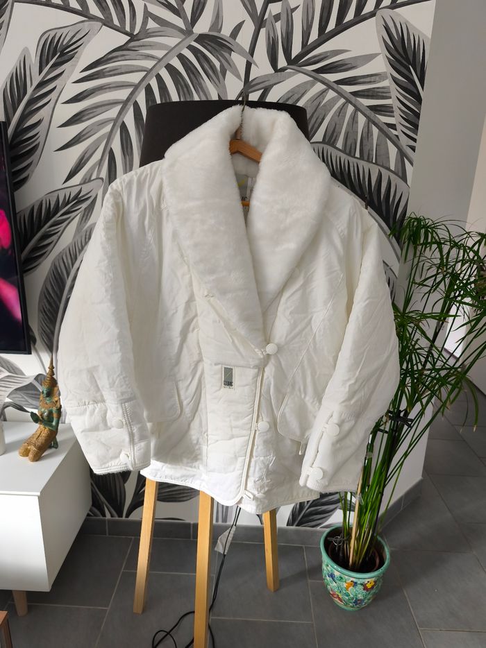 Veste matelassée blanche