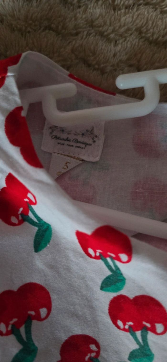 Robe de chez Retrochic boutique, modèle Adèle, en 5 ans - photo numéro 5