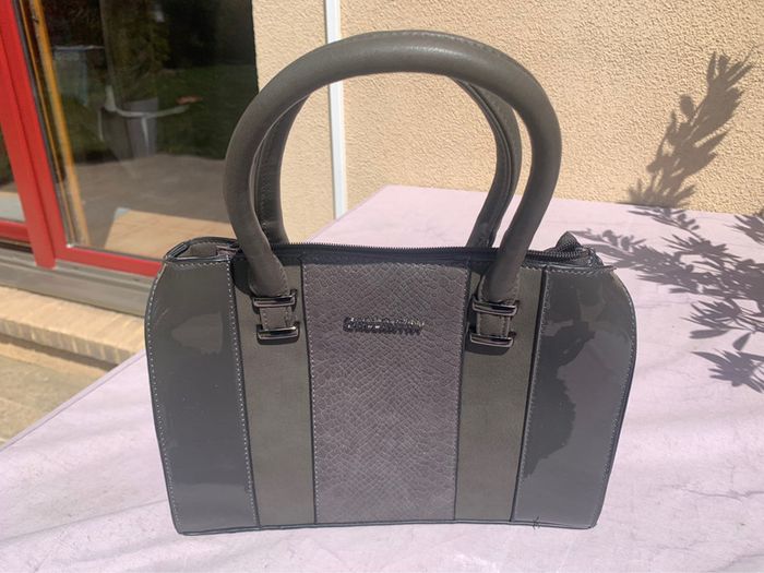 Sac neuf gallantry