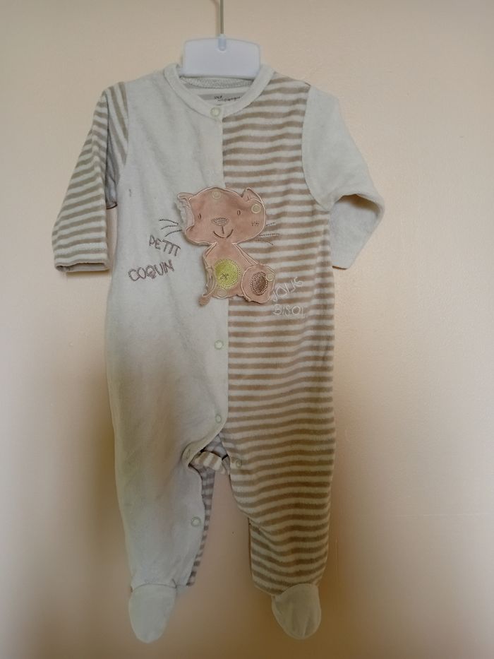 Pyjama en velour tout simplement