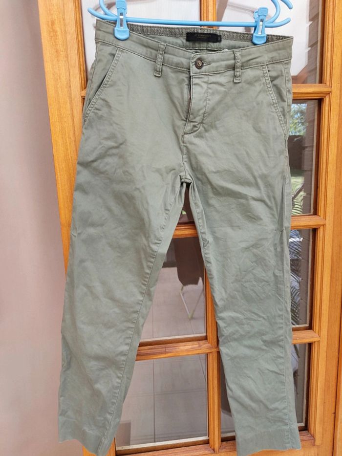 Pantalon vert kaki taille m