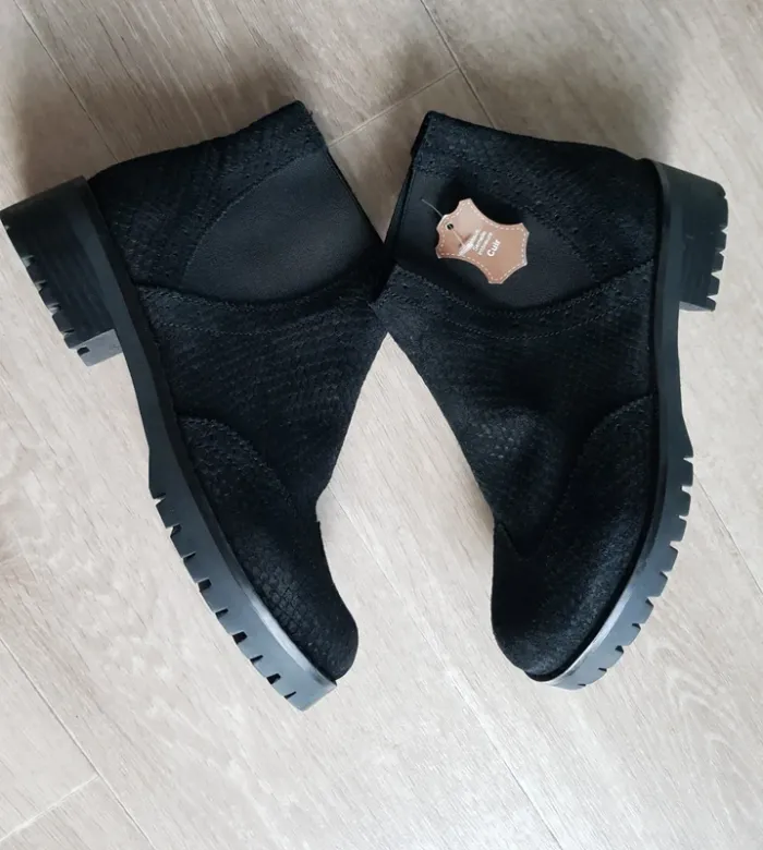 Bottines noires taille 36 Liberto - neuves