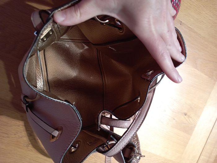 Sac à bandoulière besace rose en parfait état - photo numéro 4