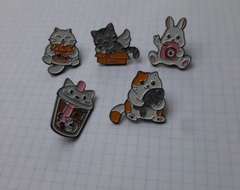 Lot pins