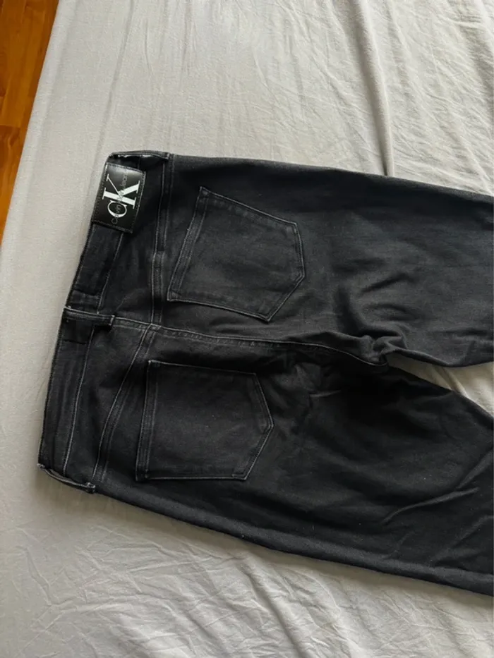 Calvin Klein Jeans Noir High Rise Super Skinny fendu au dessus des chevilles W31 L32 - photo numéro 6